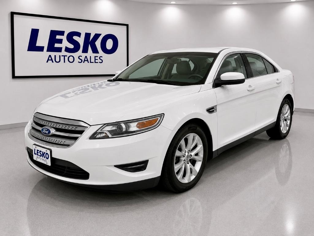 2011 Ford Taurus SEL FWD's photo