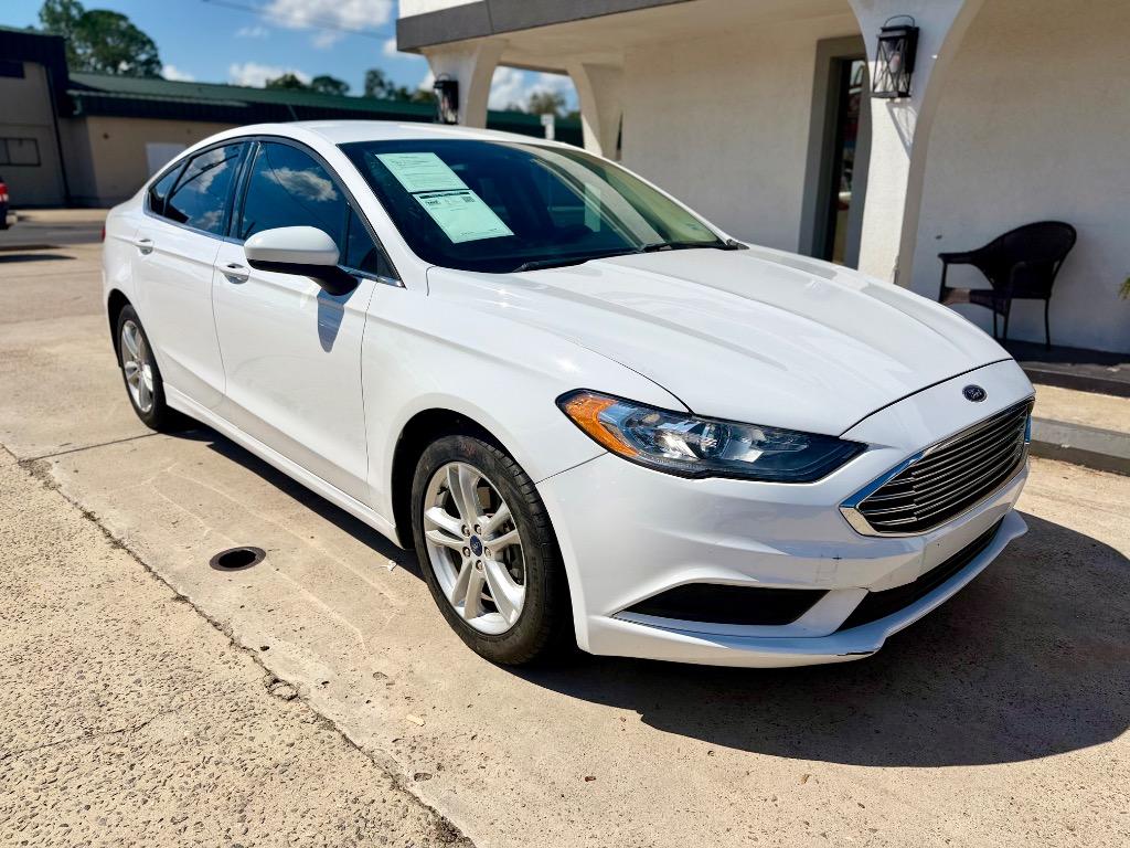 Ford Fusion photo 3